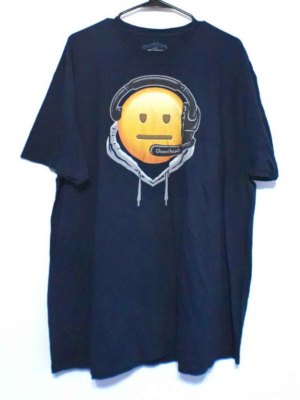 Chowdaheadz Graphic T-Shirt Men’s 2XL Black Headphones Emoji Gamer Casual Tee